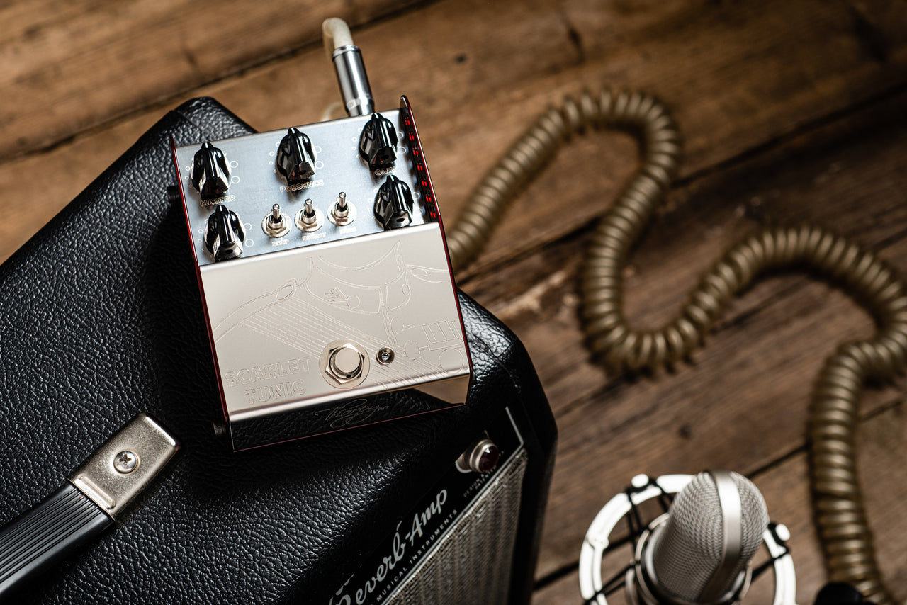 SCARLET TUNIC アナログアンプエミュレーター