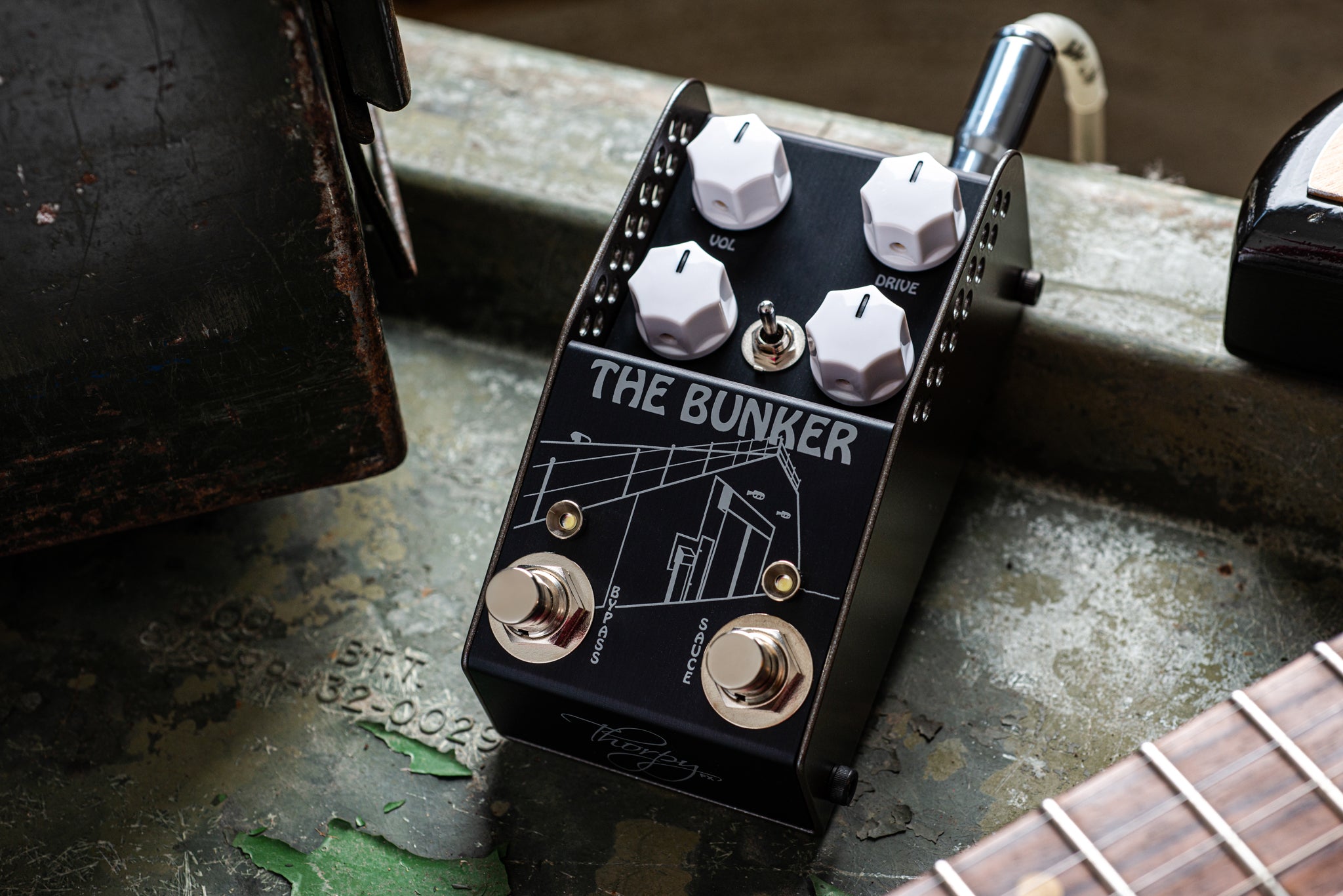 Thorpy FX The Bunker - Pedal Demo - YouTube